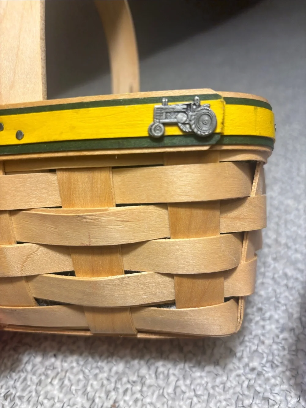 Longaberger 2006 John Deere Tea Basket with Fabric Liner, Divided Pretector, Lid